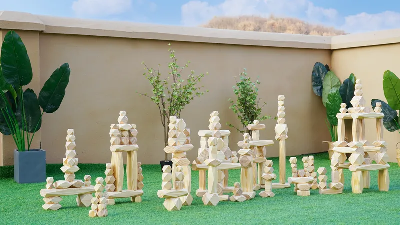 Fourteen-sided geometric forms for advanced learning