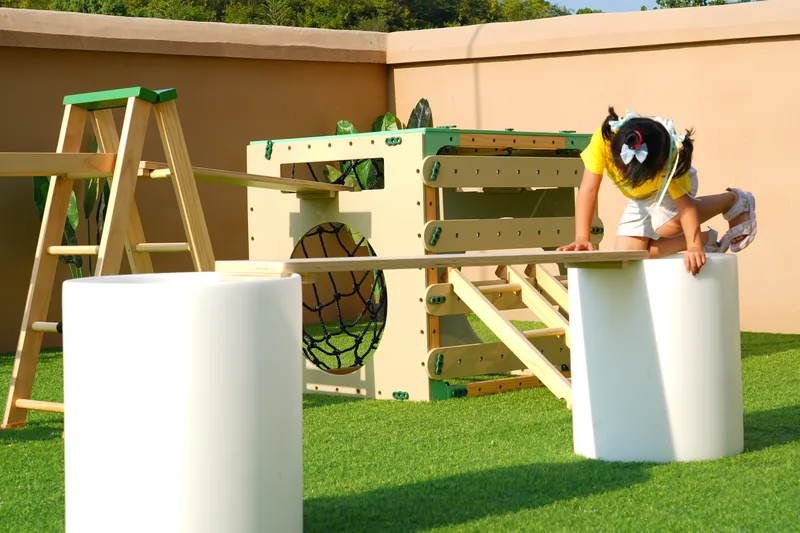 Premium New Zealand pine ladders and imported multi-layer board components