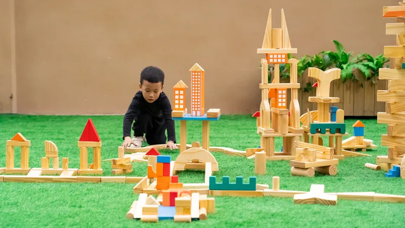 Fundamental construction skills development in 29 configurations