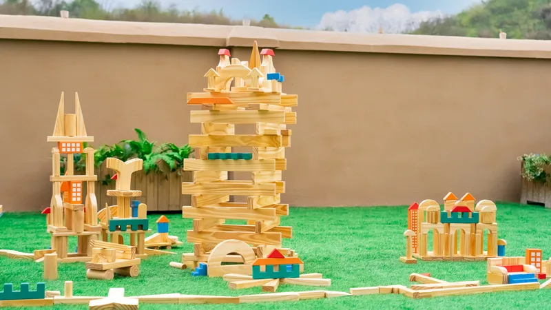 Advanced spatial reasoning and engineering skills development