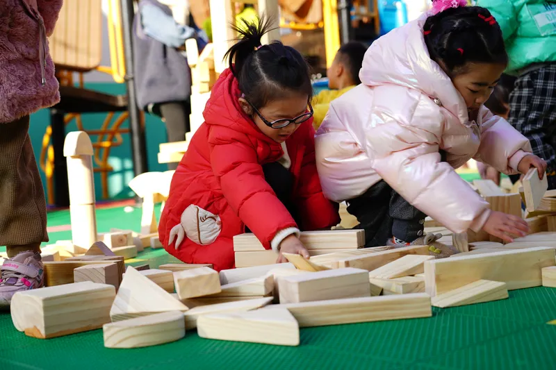 3.5cm thickness premium building blocks for stable construction