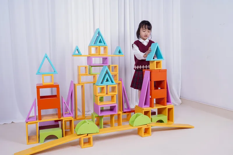 13 unique geometric shapes for engineering concepts