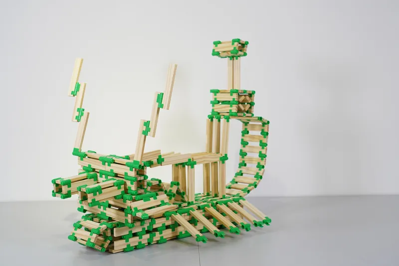 Collaborative learning skills with classroom environment features