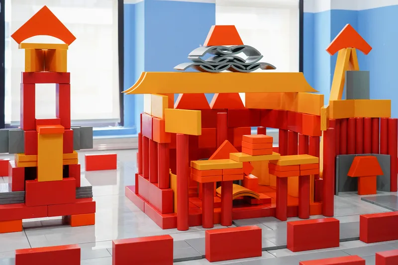 Cultural understanding and advanced construction skills development