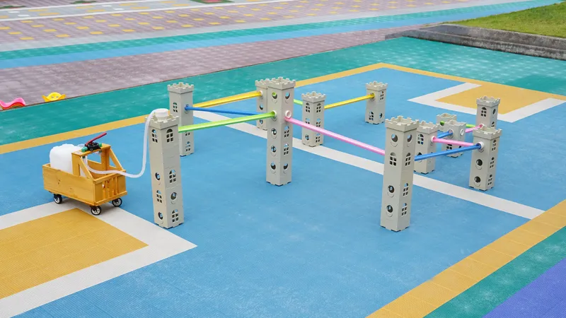 Water wheel and flow system detailed view