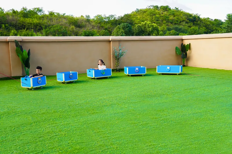 PE polyethylene materials with aluminum alloy framework