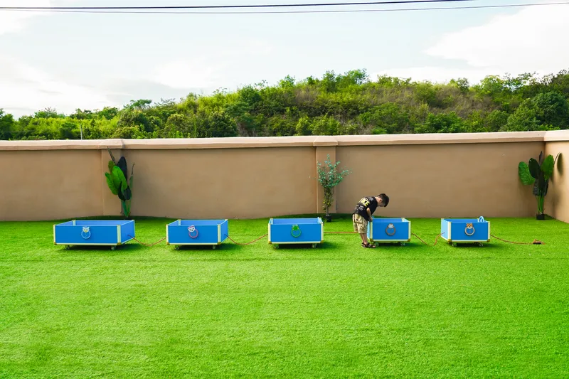 Complete 5-piece power train construction set