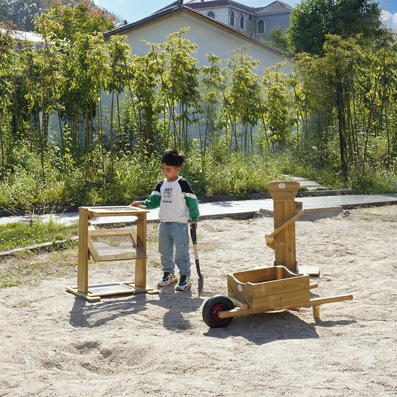 Sand Play 3pcs Set - Anti-corrosion Finnish pine varnish construction