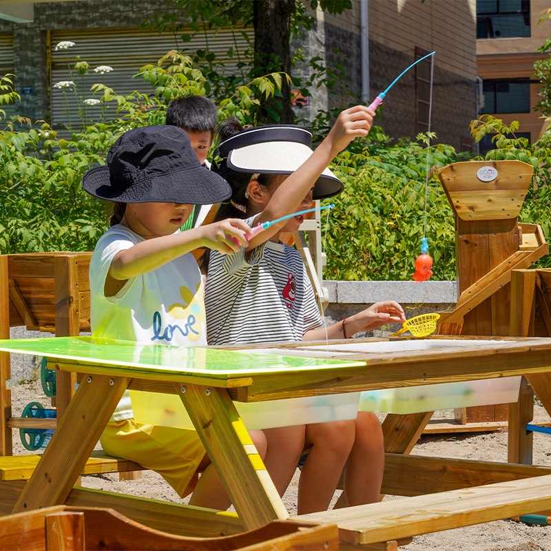 Engineering components and building elements