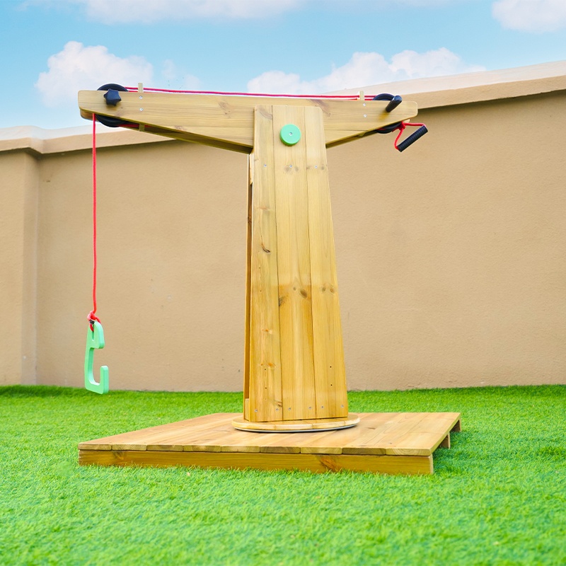 Wooden Crane - Detail view