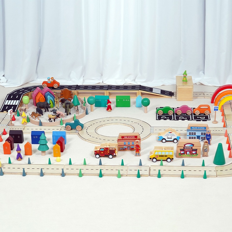 Open Ended Track Play - City View - 52-piece urban transportation play set with wood and plastic construction