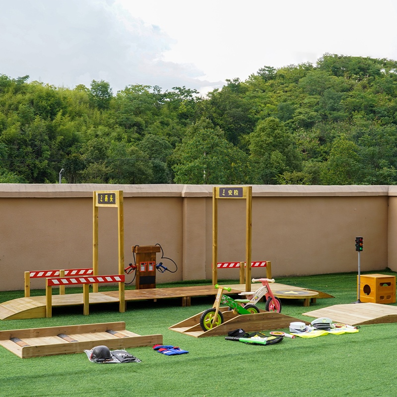 Interactive traffic learning components