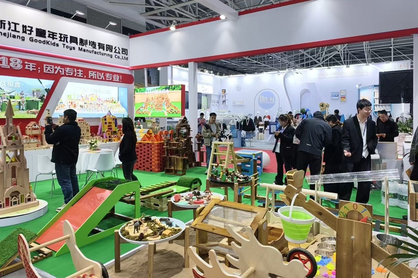 Educational wooden toys for institutions at China Educational Equipment Expo 2025