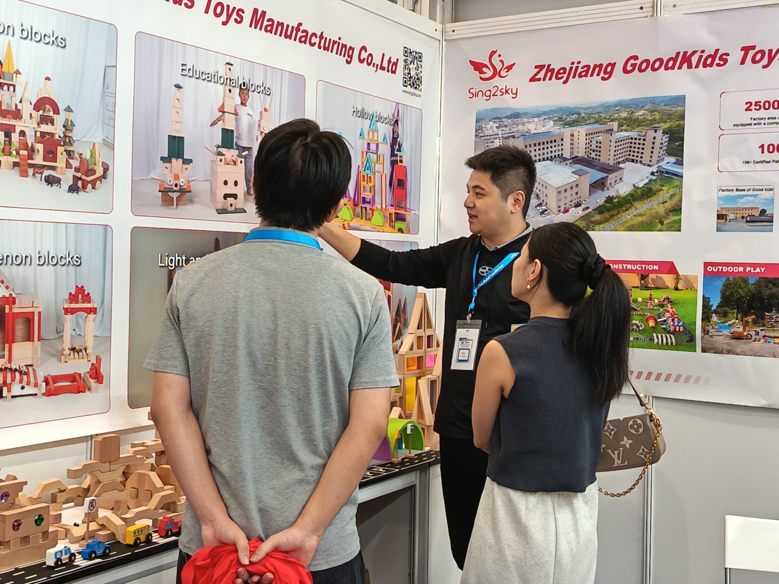 Meeting clients at Early Childhood Education Expo（ECEE）Malaysia