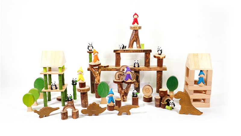 Plant Activities: The Ultimate Guide to Plant Activities for Early Education 4 Children perform puppet theater with wooden toys