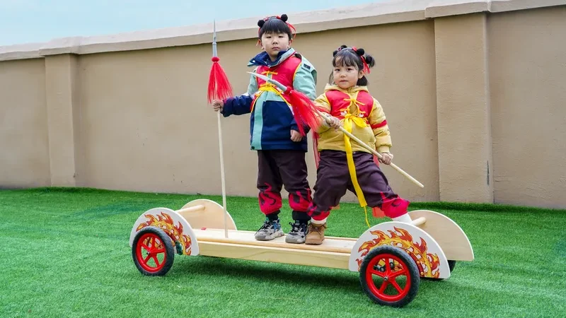 pretend play ideas for 4 year olds with wooden toys