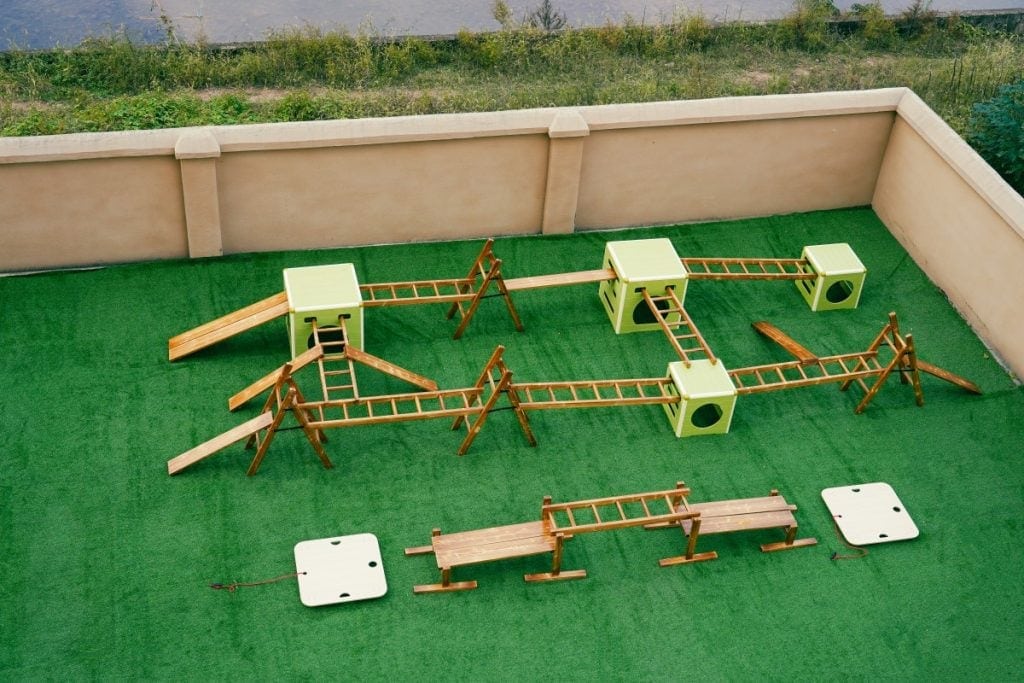 Obstacle Course Equipment: 34pcs Carbonized Outdoor Set & Bin