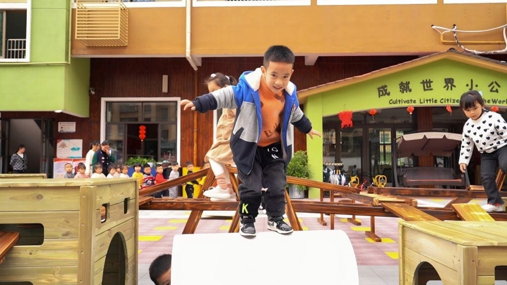 Wooden Outdoor Playground Equipment: 40pcs Durable Obstacle Course Set