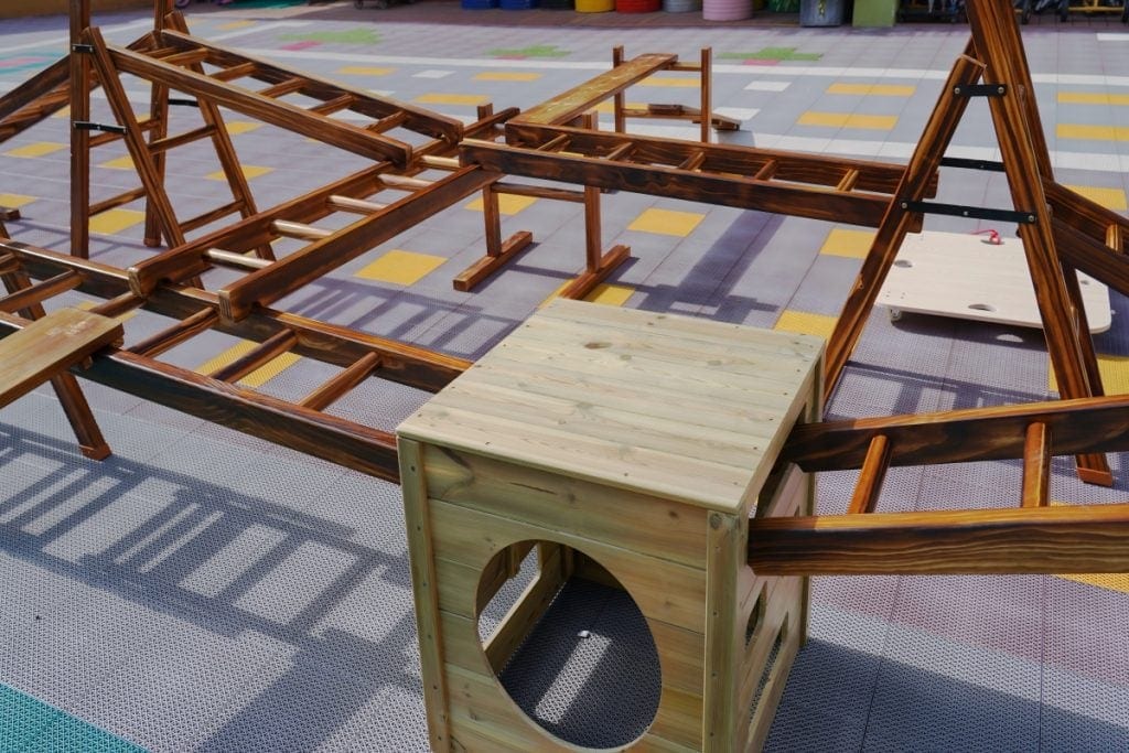 Wooden Outdoor Playground Equipment: 40pcs Durable Obstacle Course Set