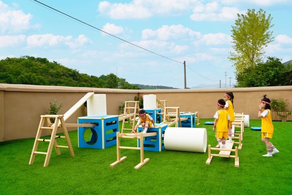 Kids Obstacle Course Set: 41pcs Modular PE Equipment & Storage