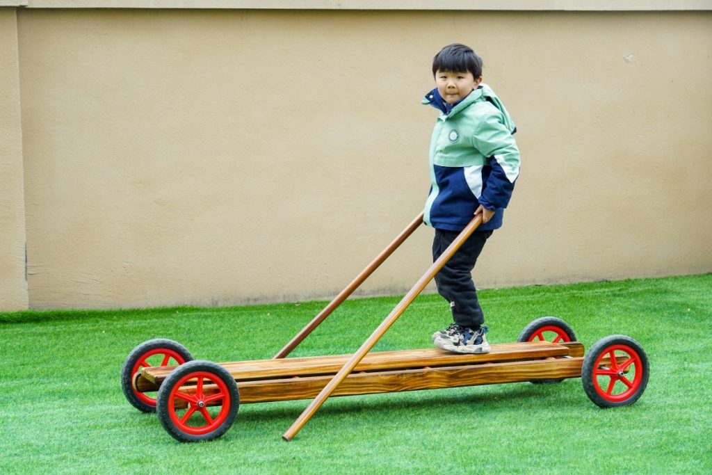 Anji Play Equipment 10pcs Kids Carbonized Wooden Rowing Set