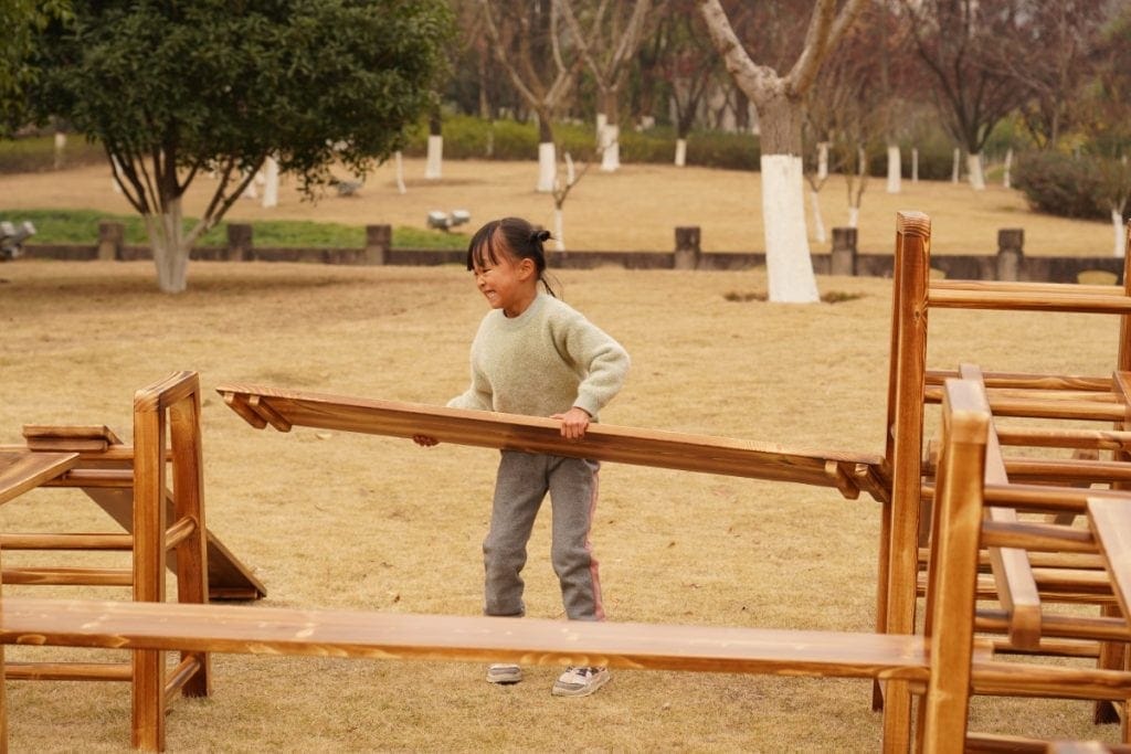 Anji Play Materials: 16pcs Wooden Playground Equipment Set