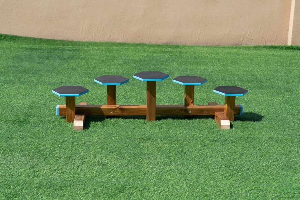 Outdoor 10Pcs Wooden Balance Beam Playset