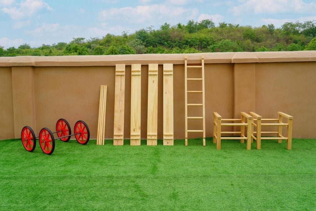 Wooden Outdoor Play Equipment for Kindergarten Daycare