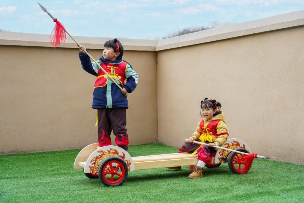 Nezha Wooden Rowing Chariot Set