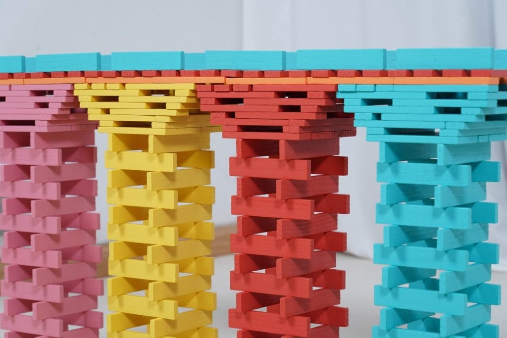 1000-Piece Colorful Pinewood Construction Plank Set