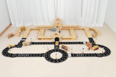 109-piece wooden city road building block set with hollow blocks, flexible roads, vehicles and traffic signs