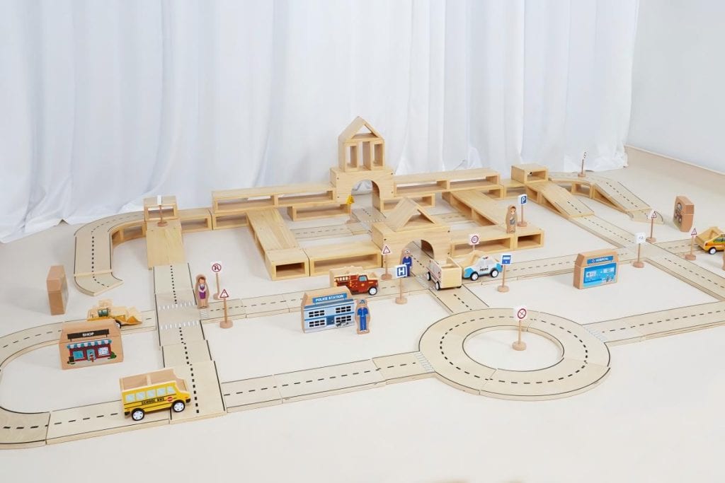 113-Piece Wooden City Road & Hollow Block Construction Set