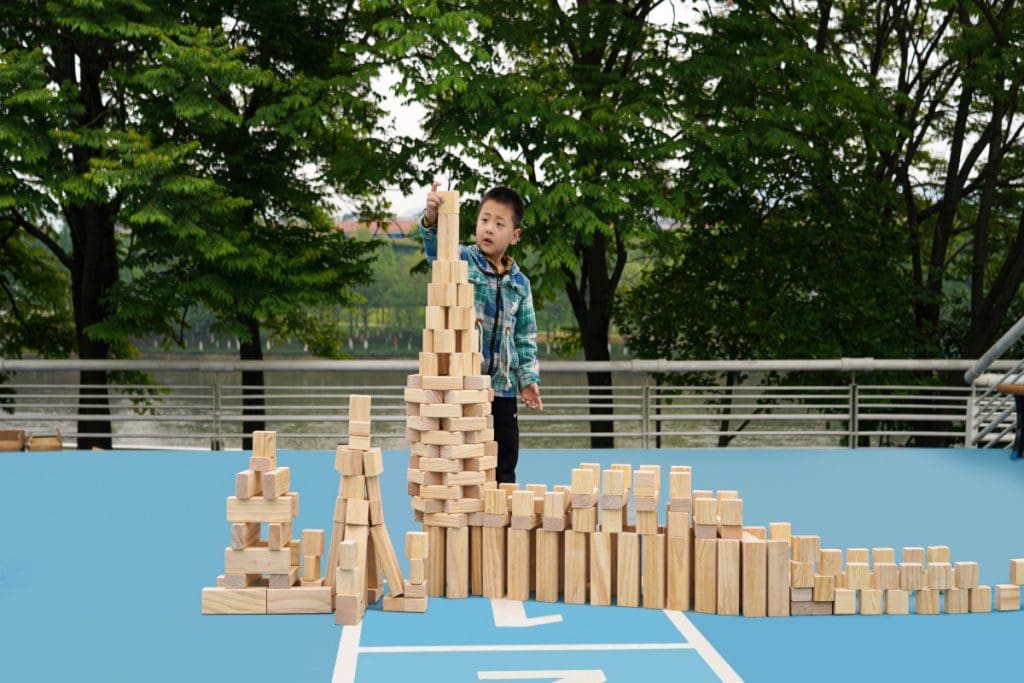 126-Piece Jumbo Pinewood Stacking & Building Blocks Set