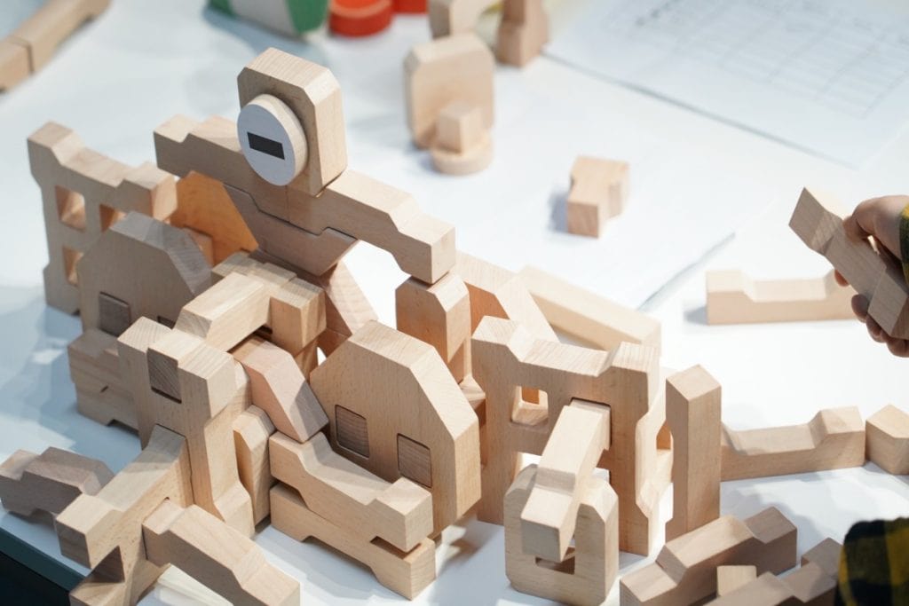 132-Piece Beechwood Engineering Building Blocks Set
