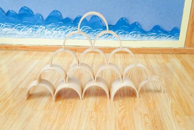 15-piece birch plywood arch and tunnel building blocks set