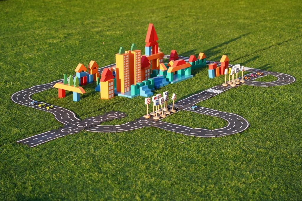 151-Piece Preschool Road & City Building Set – Junior Level