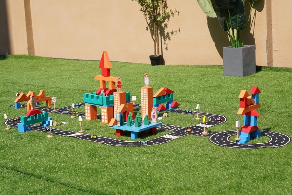 151-Piece Preschool Road & City Building Set – Junior Level