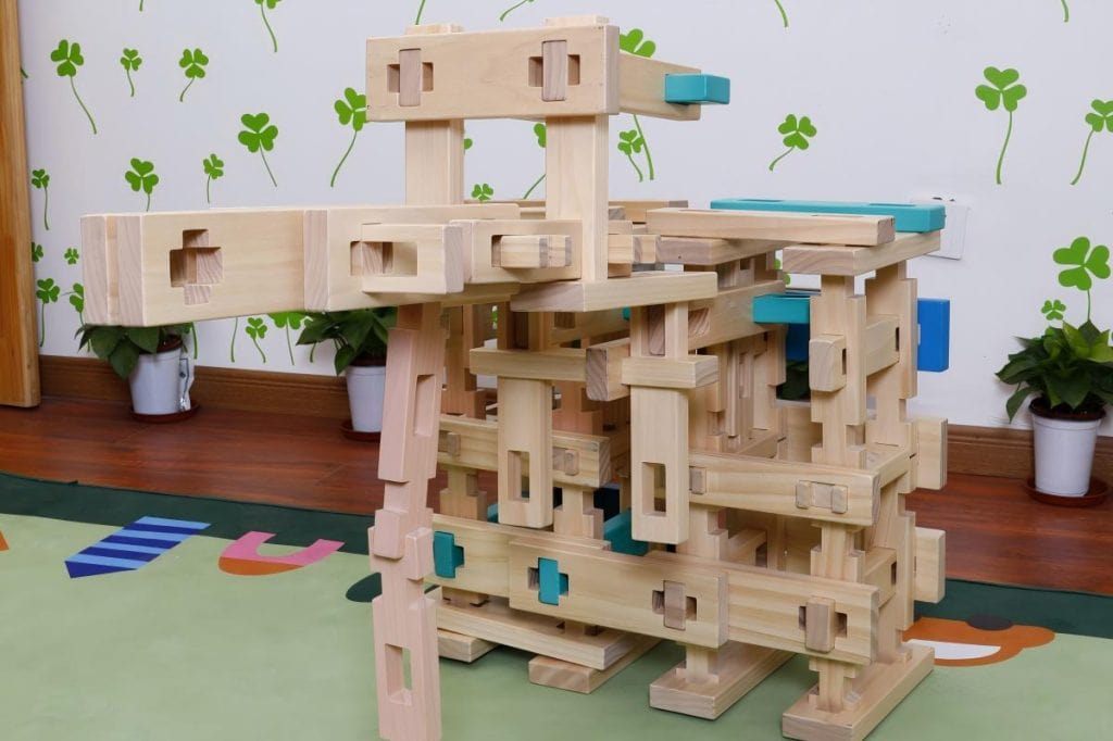 180-Piece Luban-Style Interlocking Wooden Construction Blocks