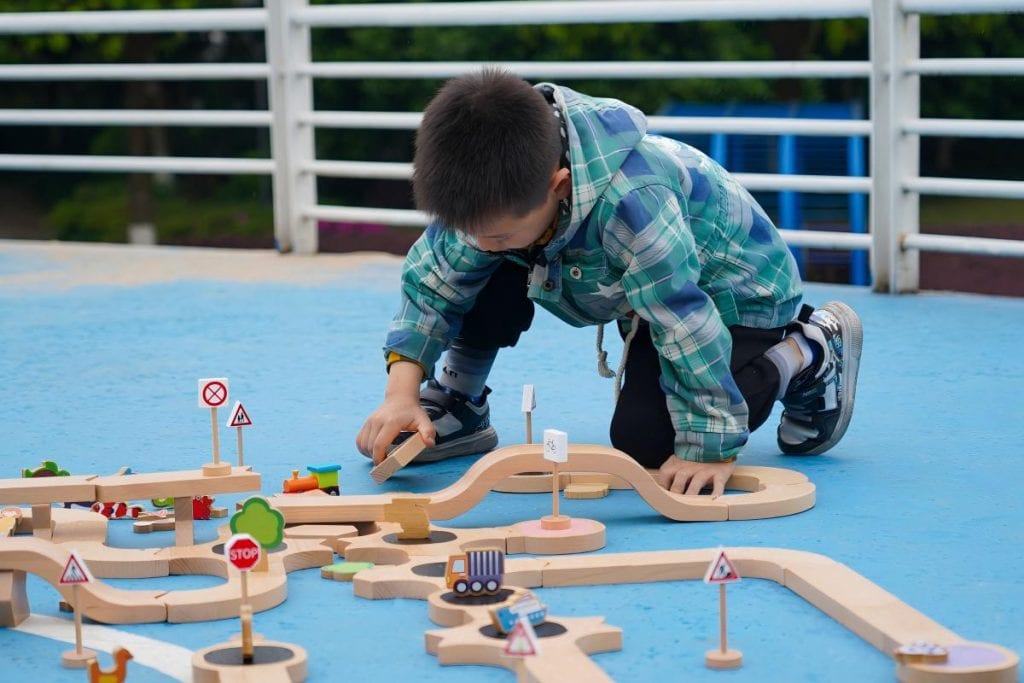182-Piece Modular Wooden Roadway & Small World Play Set