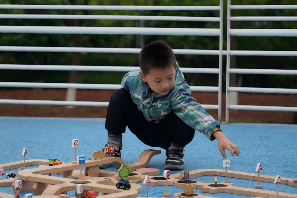 182-Piece Modular Wooden Roadway & Small World Play Set