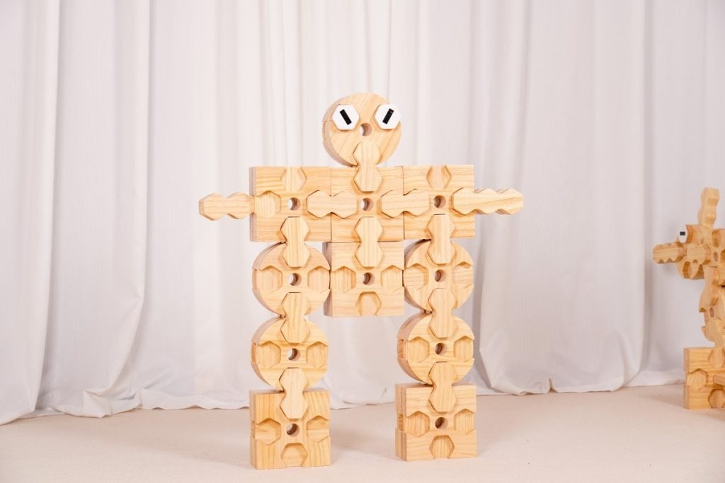 198-Piece Pinewood Interlocking Connector Building Set