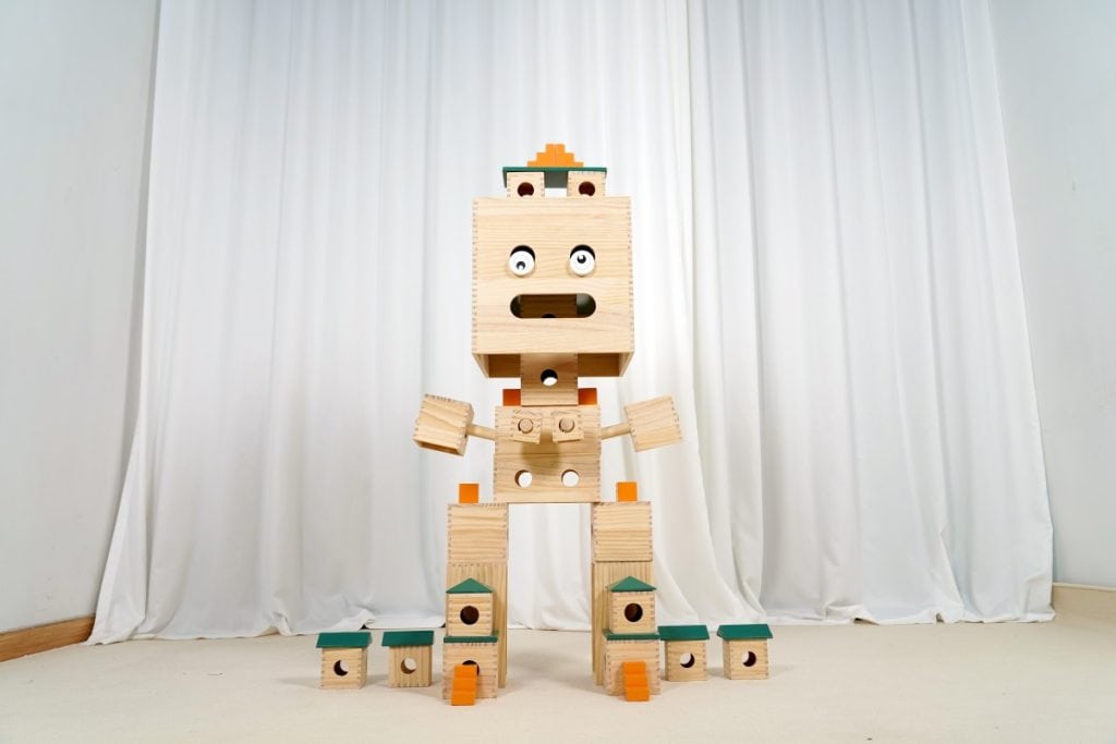20-Shape Modular Pinewood Hollow Block Construction System