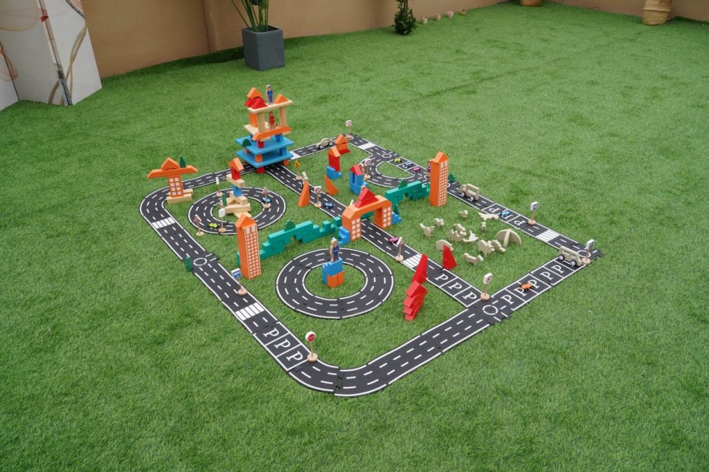 207-Piece Preschool Road City Building Set