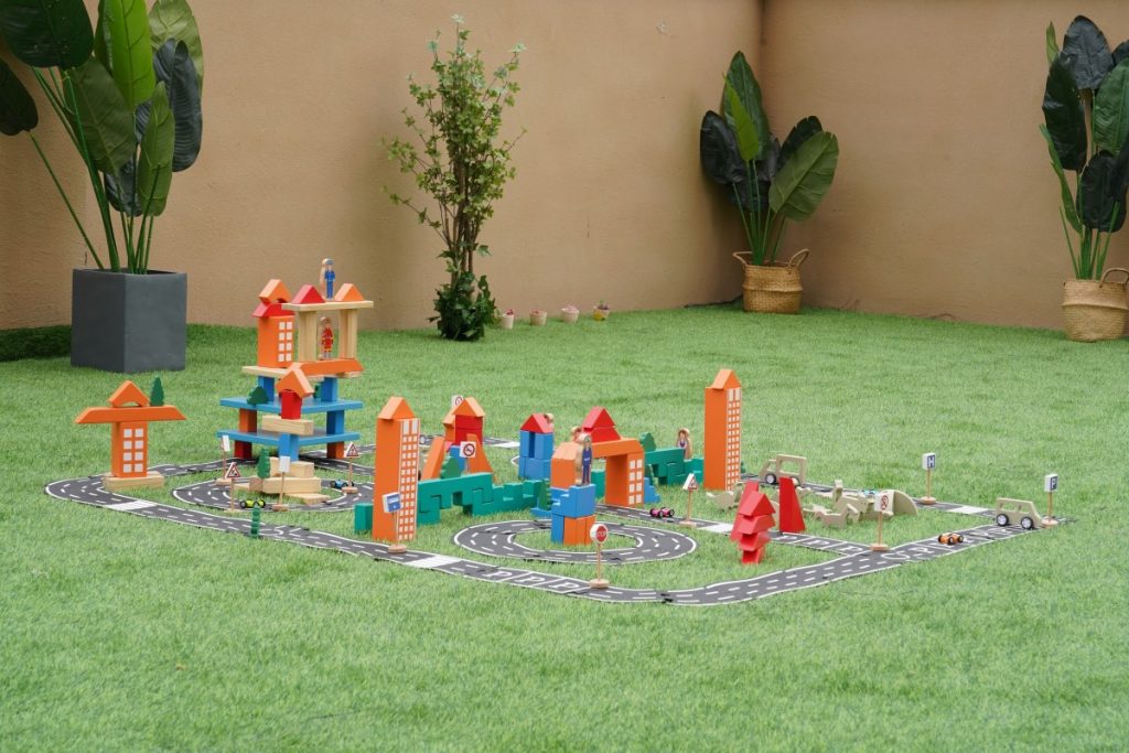 207-Piece Preschool Road City Building Set