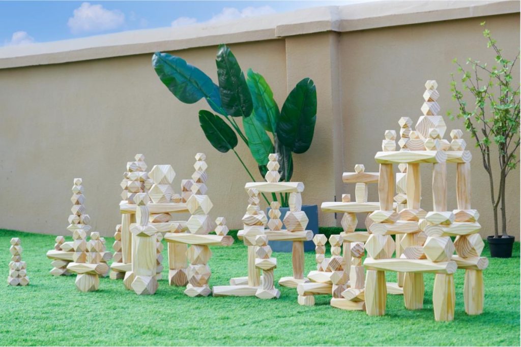 220-Piece Natural Giant Faceted Wooden Stacking Blocks