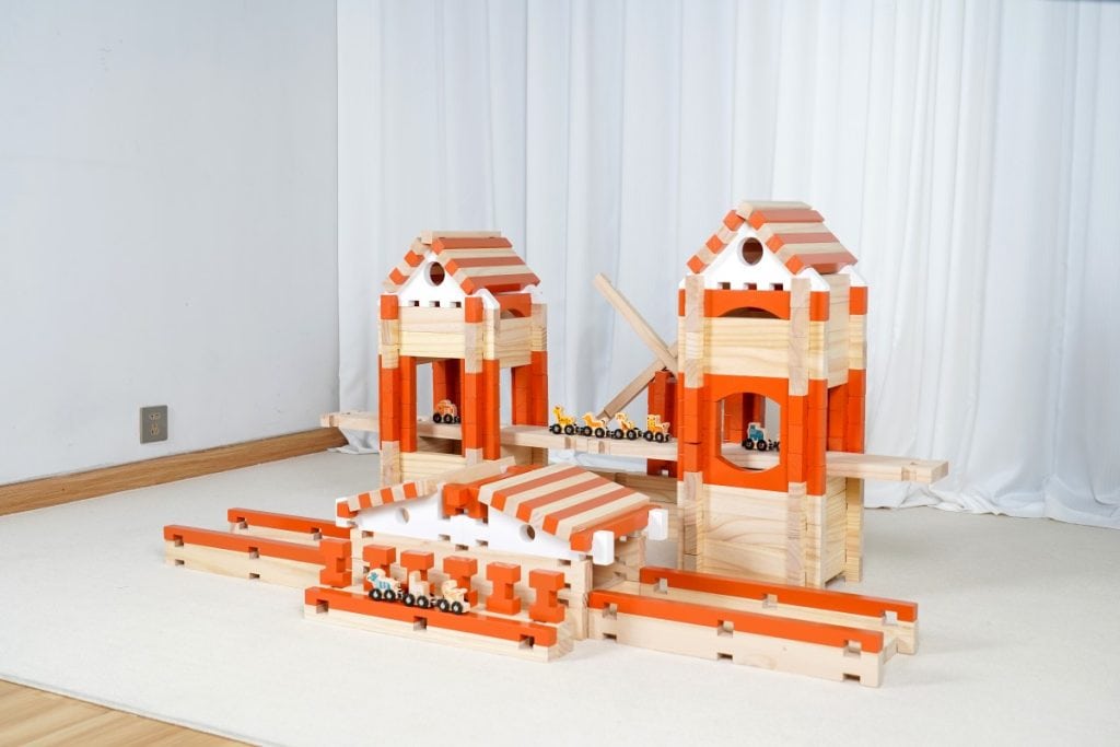 221-Piece Master Builder Wooden Interlocking Construction Set