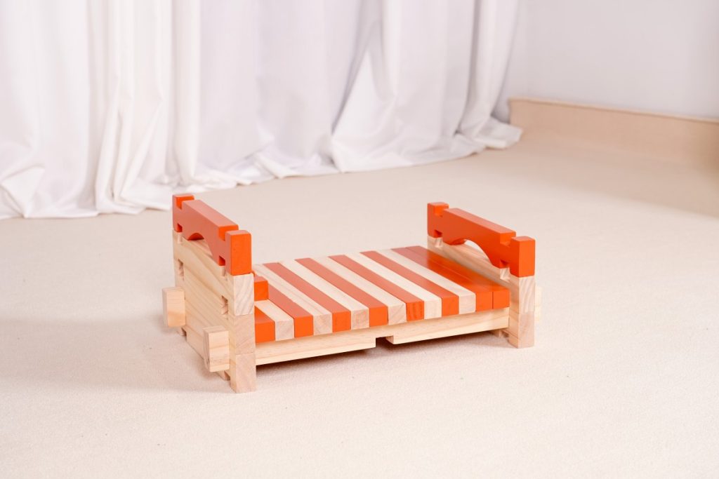 221-Piece Master Builder Wooden Interlocking Construction Set