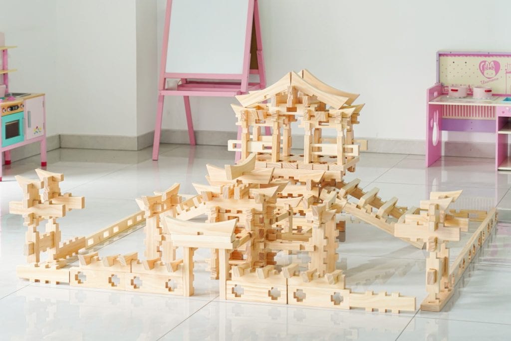 226-Piece Architecture Mortise & Tenon Building Set