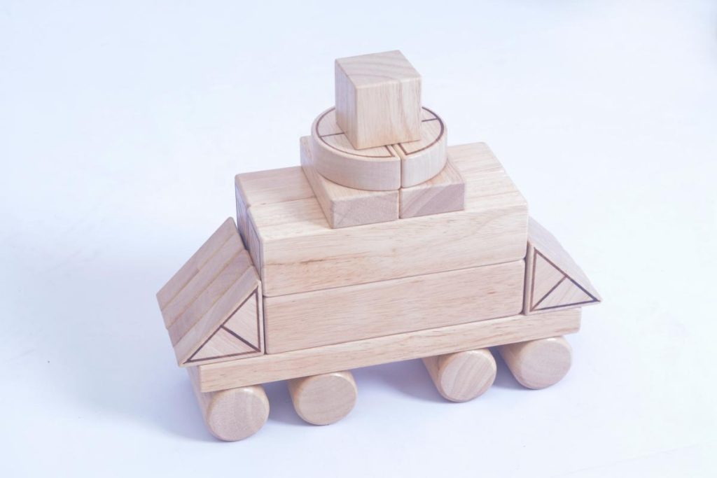 398-Piece Preschool Architectural & Railway Wooden Building Blocks Set
