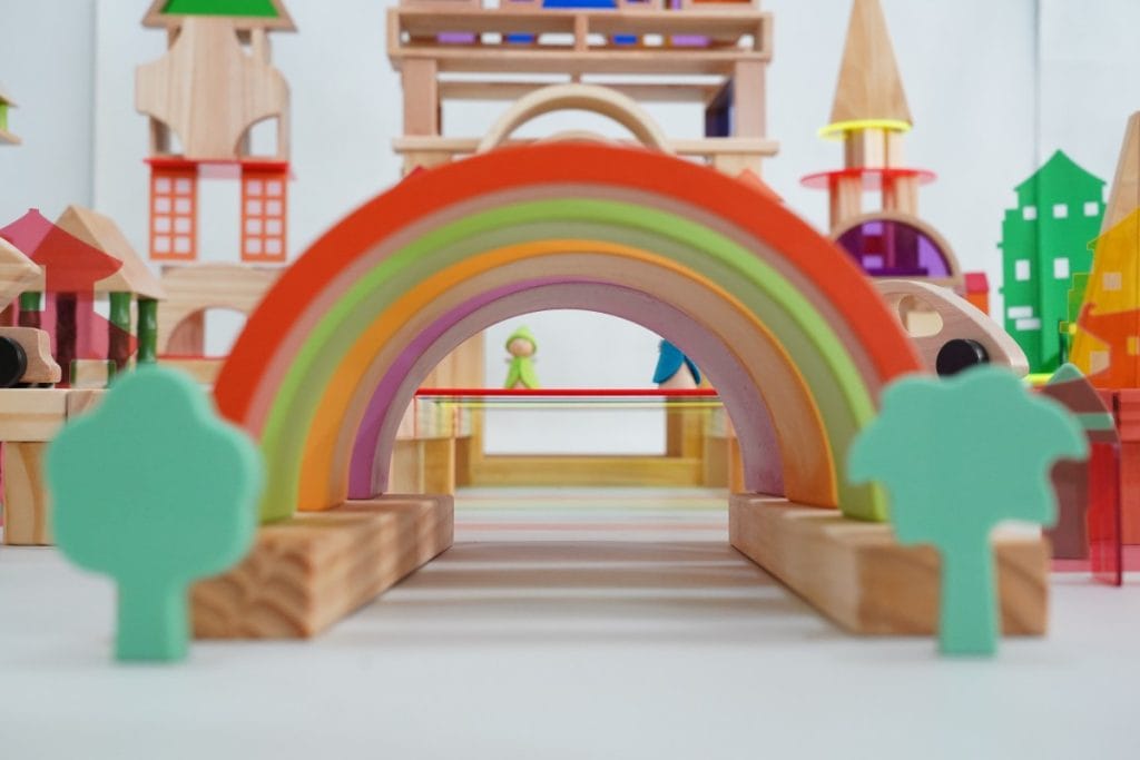578-Piece Wooden Construction & Small World Play Set